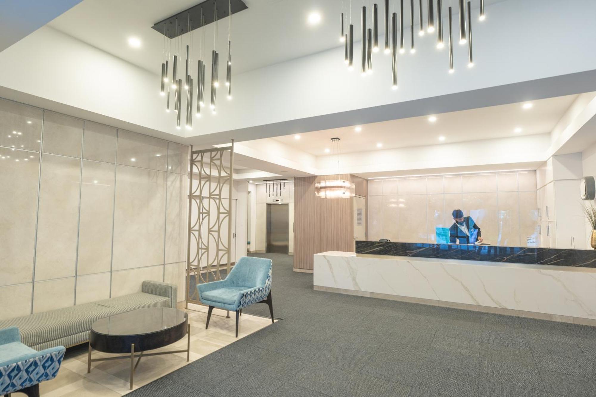 Boutique Suite Of Downtown Toronto Exterior photo